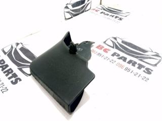 Брызговик передний левый Nissan Rogue T33 1.5