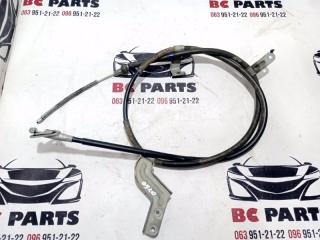 Трос стояночного тормоза правый Kicks 2021 1.6