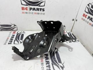 Подставка под аккумулятор Outback 2018 2.5