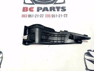 Уголок жабо левый Rogue 2021 T33 2.5