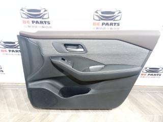 Обшивка боковой двери передняя правая Nissan Rogue 2021