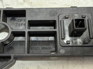 Направляющая бампера задняя левая Rogue 2021 T33 2.5