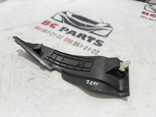 Уголок жабо левый Nissan Rogue T33 2.5