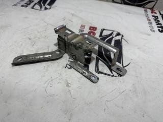 Кронштейн блока предохранителей Rogue 2021 T33 2.5