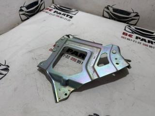 Кронштейн Nissan Rogue T33 2.5