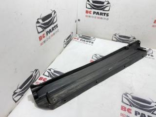 Дефлектор радиатора Rogue 2021 T33 2.5