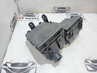 Корпус блока предохранителей Rogue 2017 T32 QR25 2.5