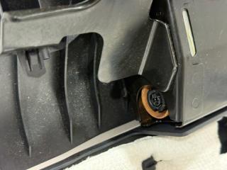 Подушка безопасности в колени правая Rogue 2021 T33 2.5