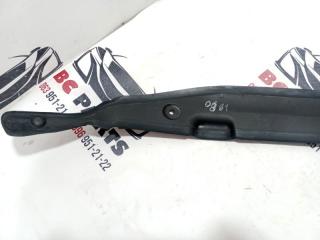 Пыльник крыла передний правый Nissan Rogue T33 2.5