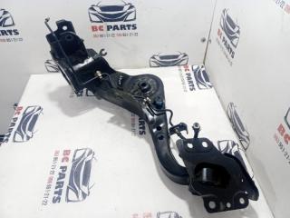 Рычаг подпружинный задний правый Rogue 2019 T32 QR25 2.5