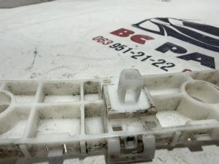 Направляющая бампера задняя левая Rogue 2019 T32 QR25 2.5