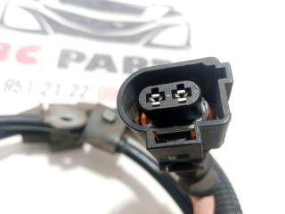 Проводка ручника правая Rogue 2019 T32 QR25 2.5