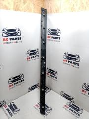 Накладка двери передняя левая Rogue 2019 T32 QR25 2.5