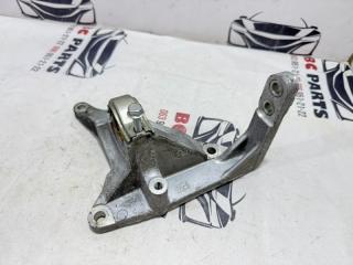 Кронштейн полуоси передний правый Rogue 2020 T33 2.5