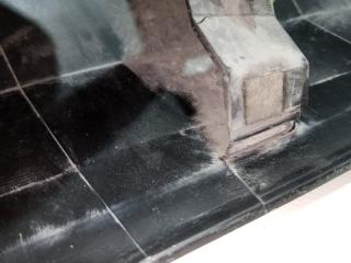 Накладка двери передняя левая Rogue 2021 T33 2.5