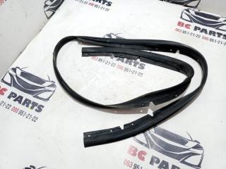 Уплотнительная резинка капота Nissan Rogue 2021