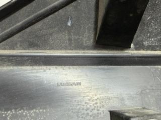 Накладка двери задняя левая Rogue 2020 T33 2.5