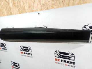 Накладка двери передняя правая Nissan Rogue T33 2.5