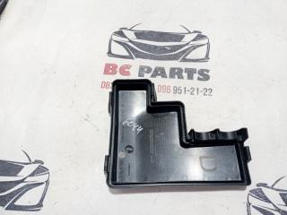 Крышка блока предохранителей Nissan Rogue T32 QR25 2.5