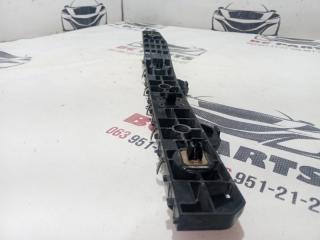 Направляющая бампера задняя левая Rogue 2021 T33 2.5