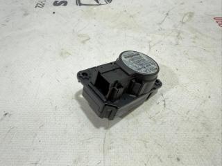 Сервопривод заслонок печки Nissan Rogue T32 QR25 2.5