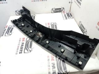 Накладка замка багажника Rogue 2022 t33 1.5