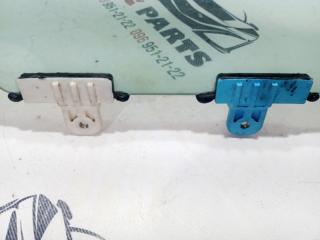 Стекло двери переднее правое Rogue 2021 T33 2.5