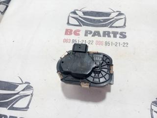 Клапан EGR Rogue 2021 T33 2.5