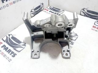 Подушка двигателя левая Rogue 2021 T33 2.5