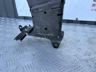 Усилитель бампера передний Nissan Rogue t33 1.5