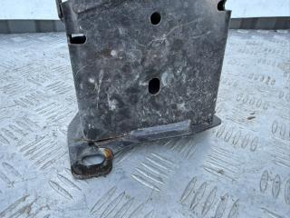 Усилитель бампера передний Rogue 2022 t33 1.5