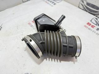 Патрубок воздушного фильтра Nissan Rogue 2021