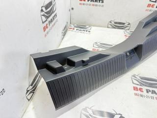 Накладка замка багажника Rogue 2021 T33 2.5