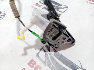 Замок боковой двери передний левый Nissan Rogue T33 1.5