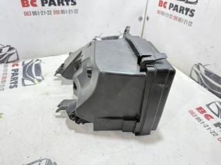 Корпус блока предохранителей Rogue 2023 T33 1.5