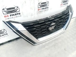Решетка радиатора Nissan Rogue T33 2.5