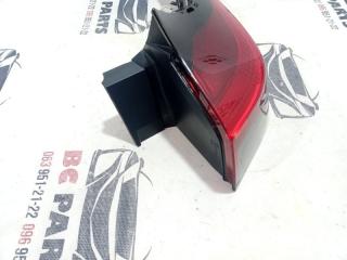 Фонарь наружный (в крыло) правый Rogue 2020 T33 2.5