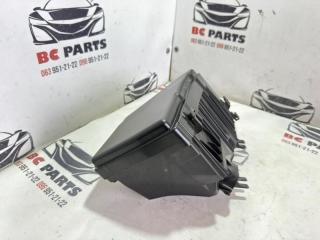 Корпус блока предохранителей Rogue 2022 T33 1.5