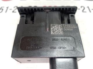 USB разъем Nissan Rogue T33 1.5