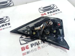 Фонарь задний внутренний задний правый Rogue 2020 T33 2.5