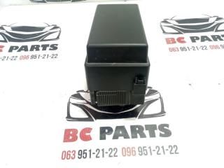 Корпус блока предохранителей Nissan Rogue T33 1.5