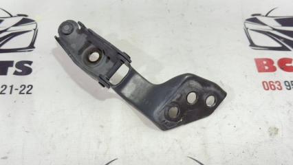 Петля крышки багажника правая Nissan Rogue T33 2.5
