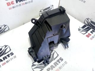Корпус блока предохранителей Nissan Rogue T33 2.5