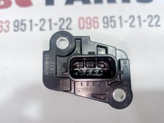 Датчик массового расхода воздуха Nissan Rogue T33 2.5